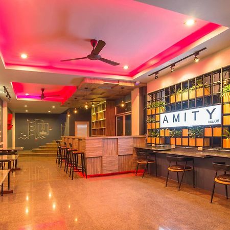 Amity Poshtel Hostel Krabi town Εξωτερικό φωτογραφία