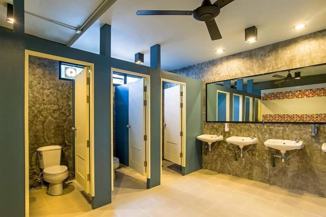 Amity Poshtel Hostel Krabi town Εξωτερικό φωτογραφία