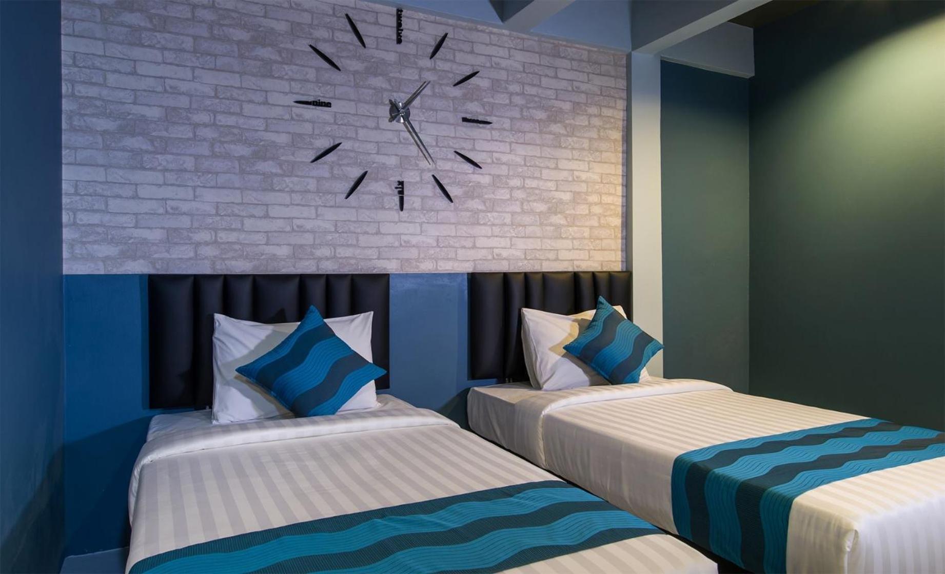 Amity Poshtel Hostel Krabi town Εξωτερικό φωτογραφία