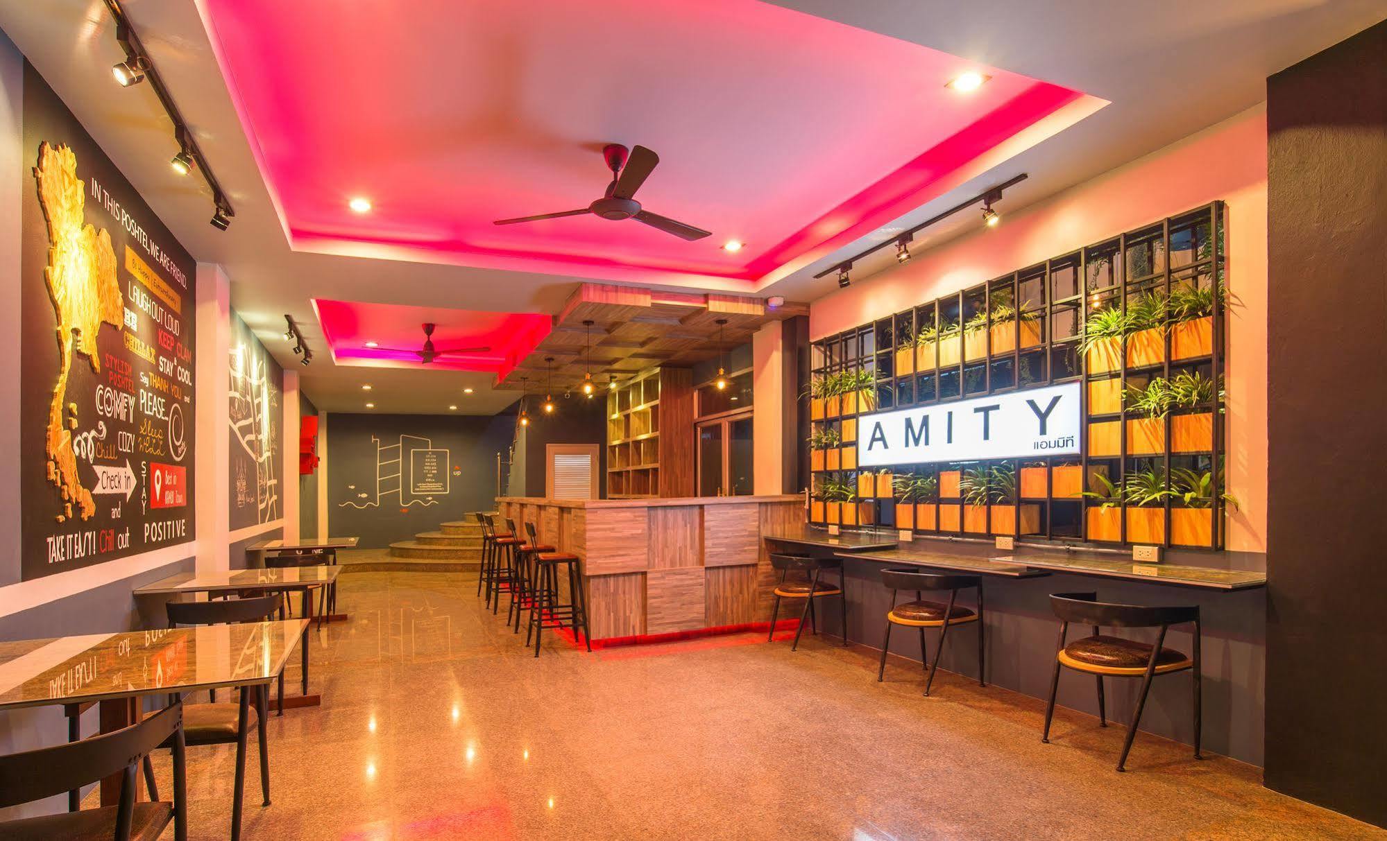 Amity Poshtel Hostel Krabi town Εξωτερικό φωτογραφία
