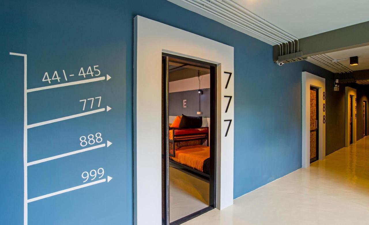 Amity Poshtel Hostel Krabi town Εξωτερικό φωτογραφία