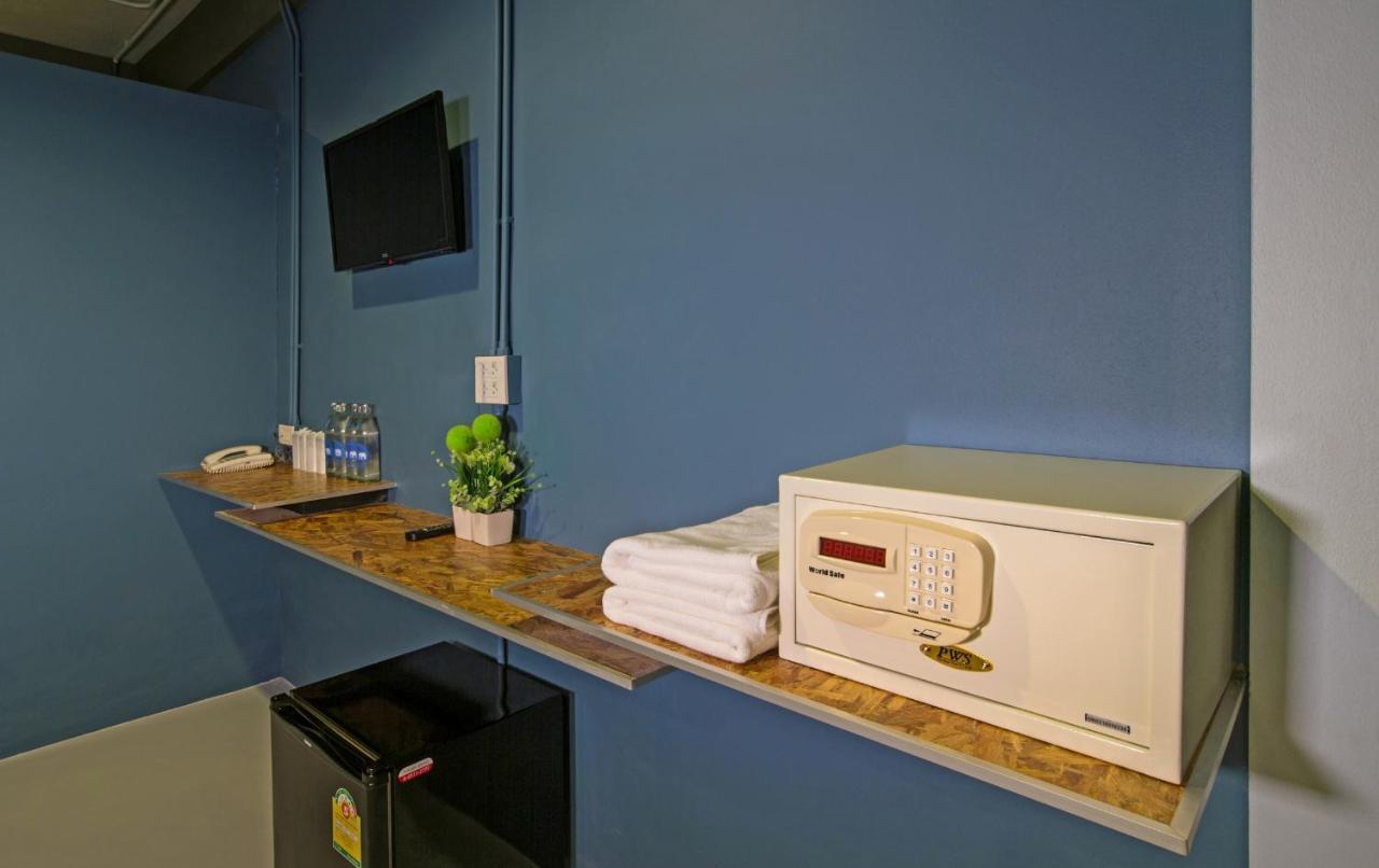 Amity Poshtel Hostel Krabi town Εξωτερικό φωτογραφία
